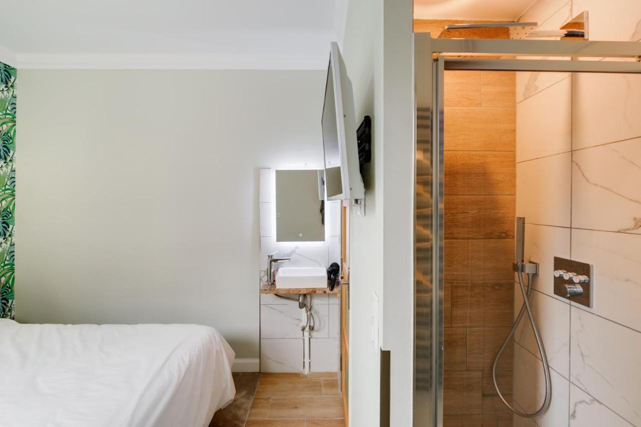 Hotel Une Chambre En Ville ตูลูส ภายนอก รูปภาพ